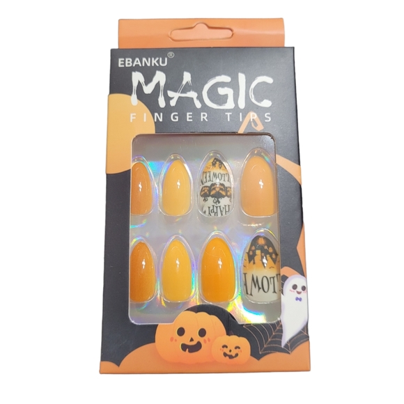 Magic Fingertips Halloween Nails - Picture 4 of 6